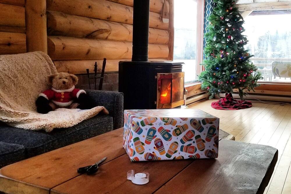 Photo of Livingroom in St-Adolphe-d'Howard