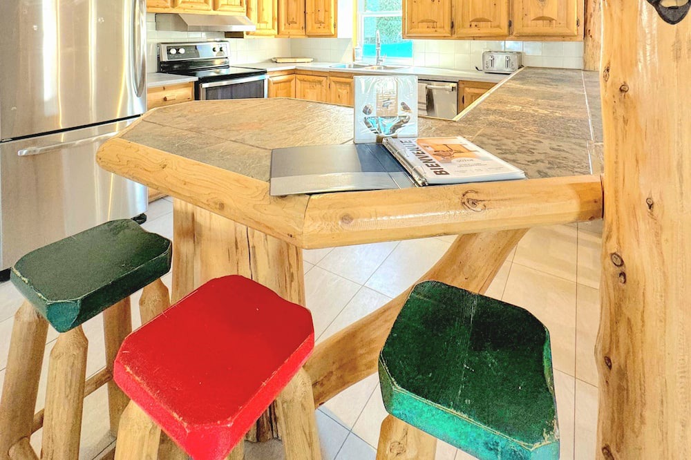 Photo of Kitchen in St-Adolphe-d'Howard
