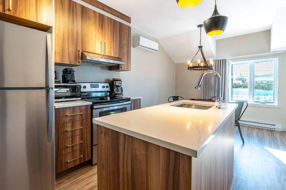 Photo of Kitchen in Sainte-Marguerite-du-Lac-Masson
