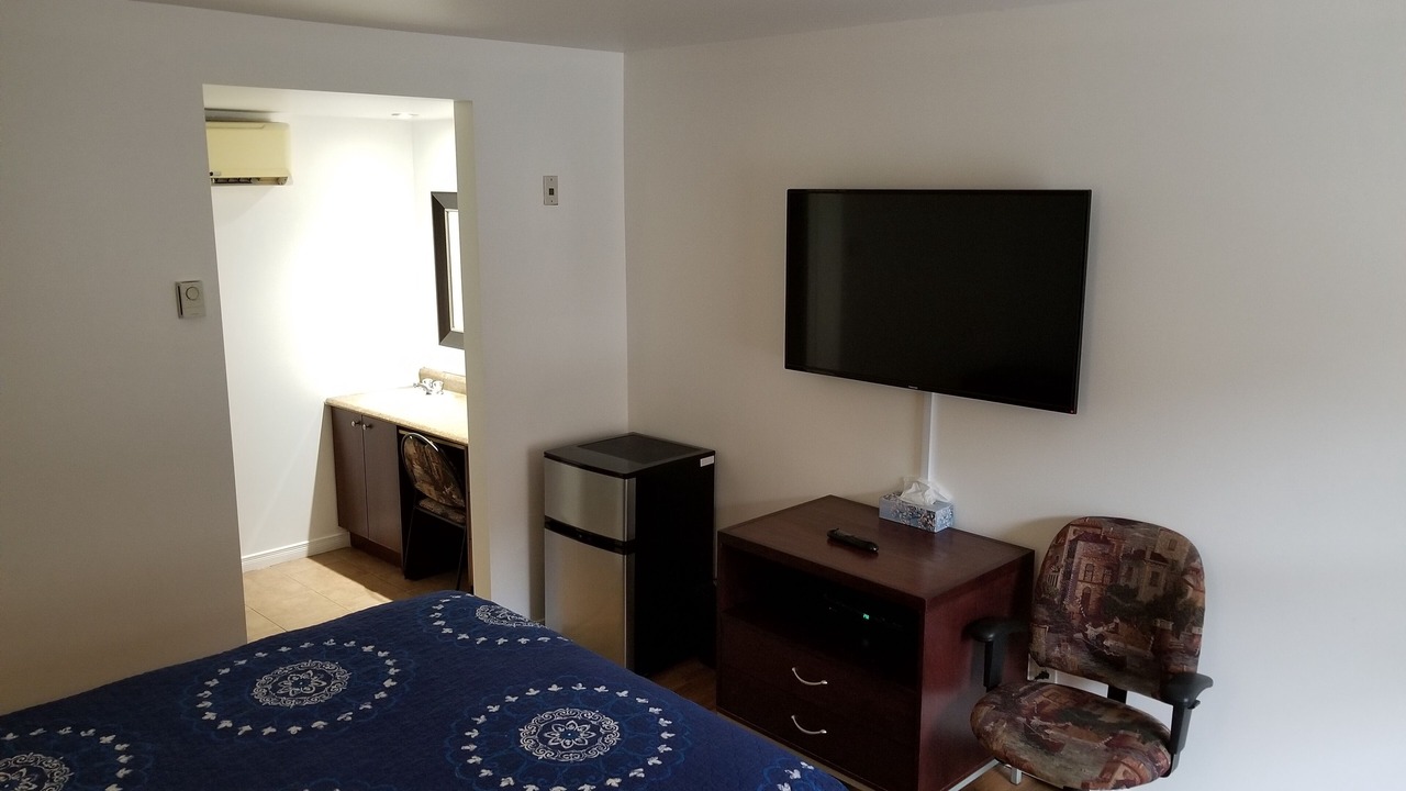 Photo of Bedroom in Communaute-Urbaine-de-l'Outaouais