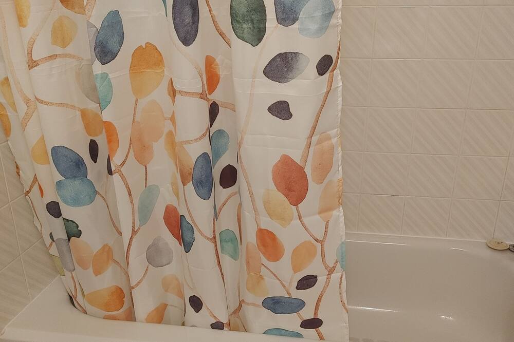 Photo of Bathroom in Shaughnessy Village