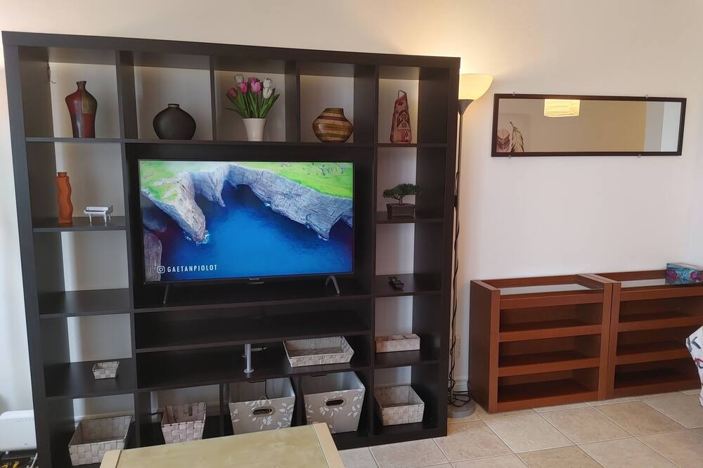 Photo of Livingroom in Shaughnessy Village