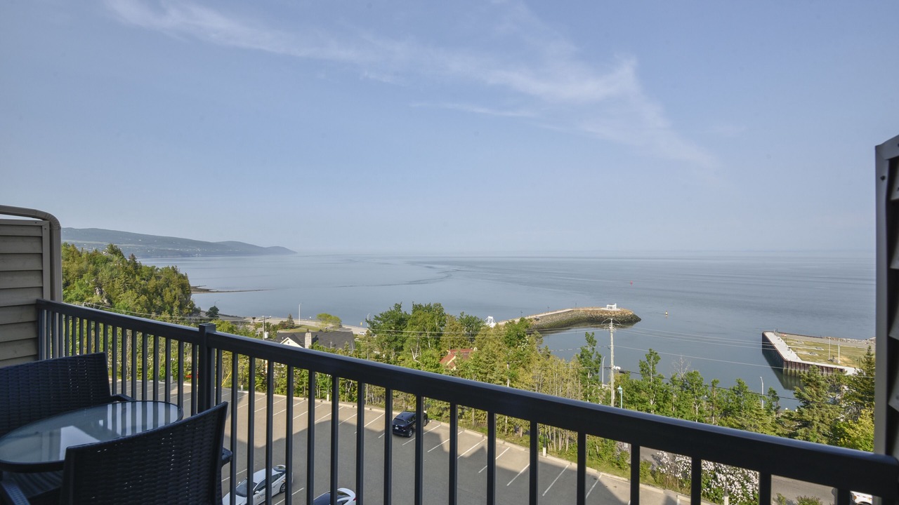 Photo of Patio Balcony in Pointe-au-Pic