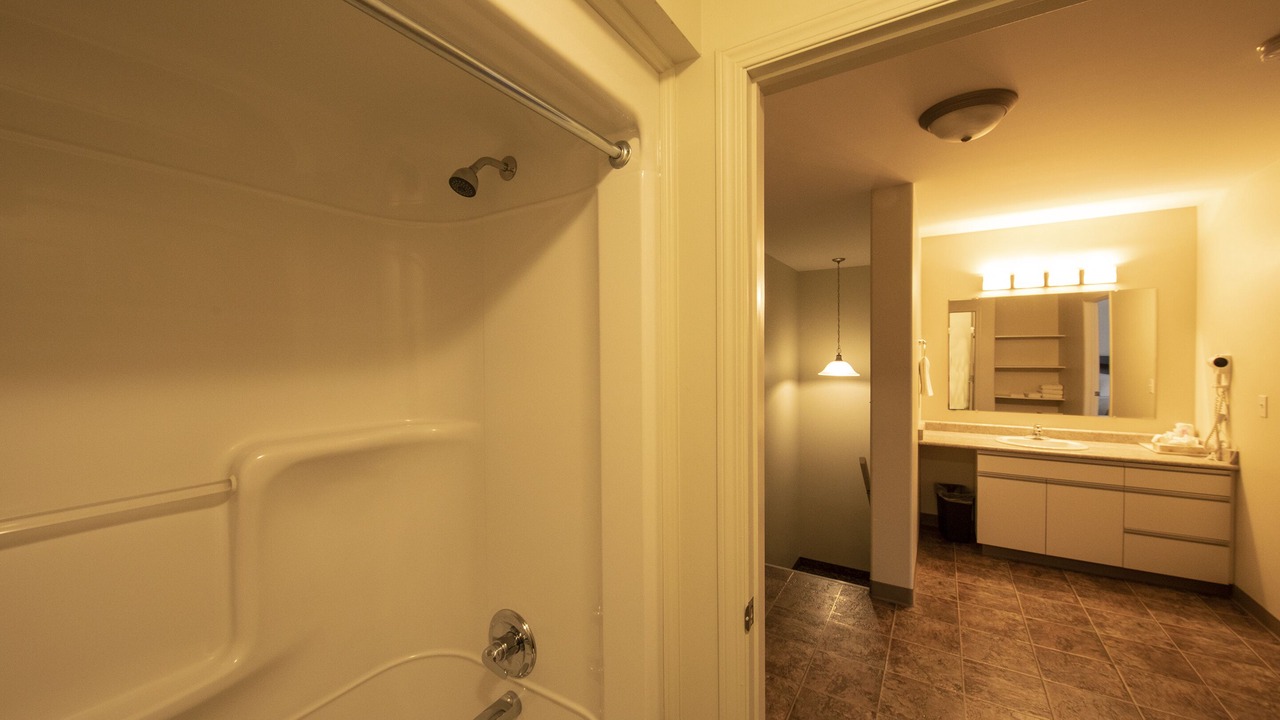 Photo of Bathroom in Fairview
