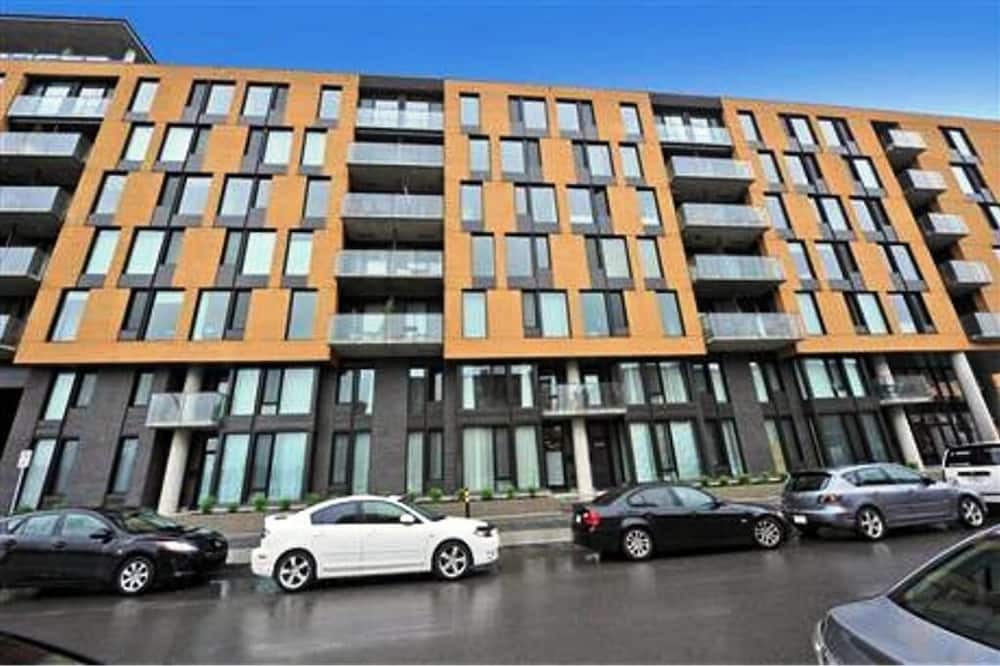 Photo of Outdoor in La Petite-Patrie