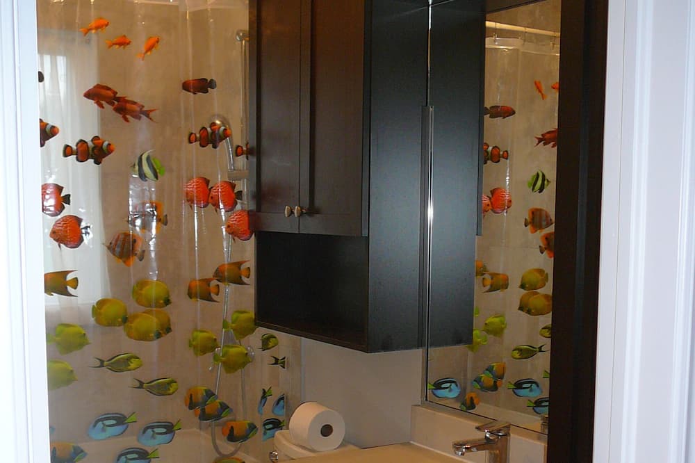 Photo of Bathroom in Saint-Sauveur