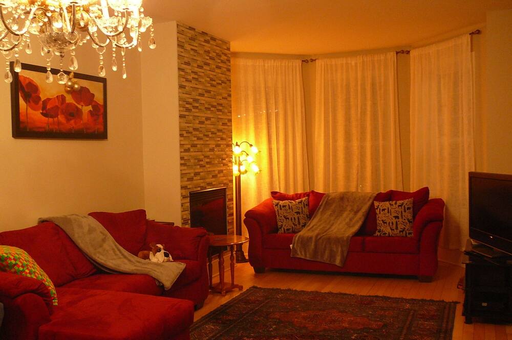 Photo of Livingroom in Saint-Sauveur