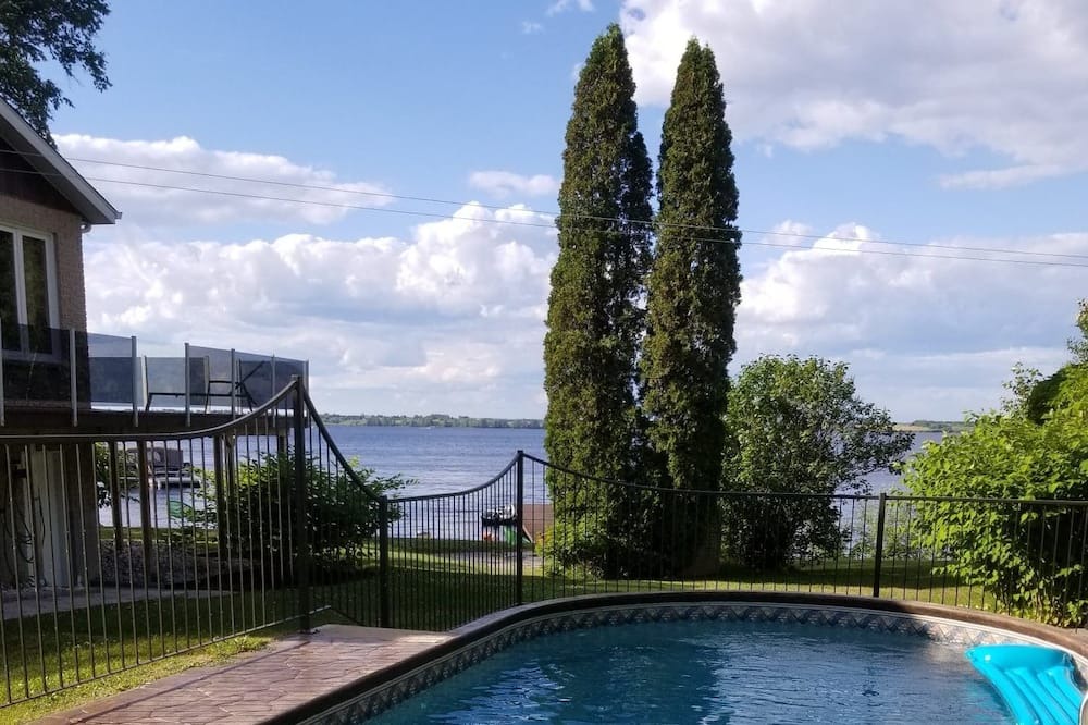 Photo of Outdoor in Alma