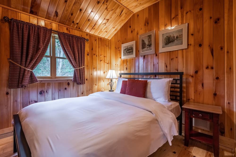 Photo of Bedroom in Riviere-Rouge