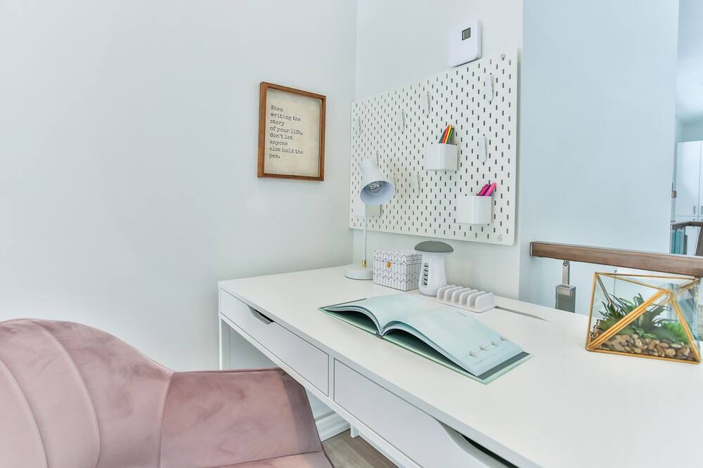 Photo of Bedroom in Val-des-Monts