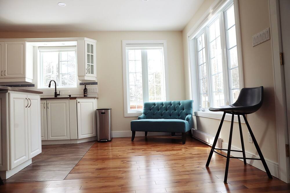 Photo of Livingroom in Rawdon