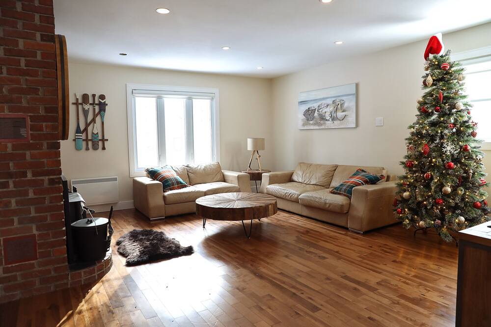 Photo of Livingroom in Rawdon