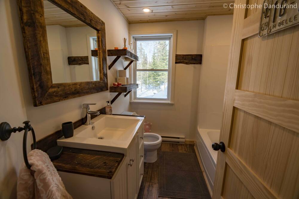 Photo of Bathroom in La Malbaie