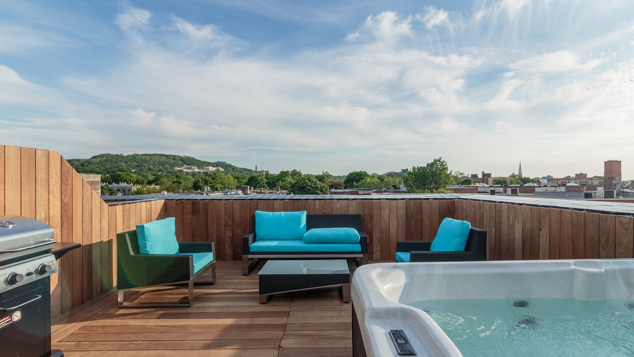 Photo of Outdoor in Mile End