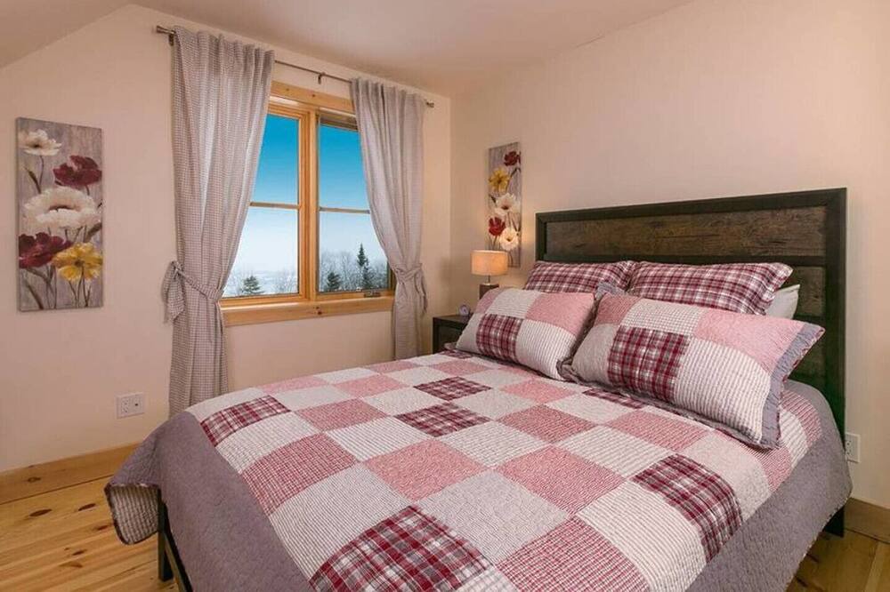 Photo of Bedroom in Les Eboulements
