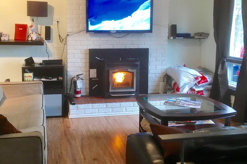 Photo of Livingroom in Mont-Tremblant