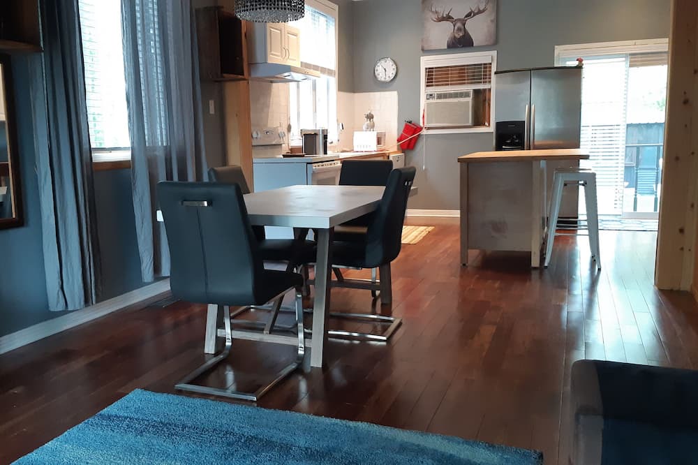 Photo of Bedroom in Pointe Claire