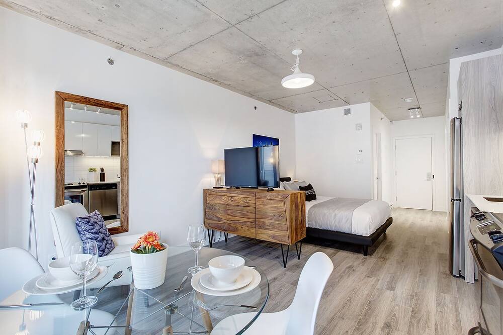 Photo of Bedroom in Shaughnessy Village