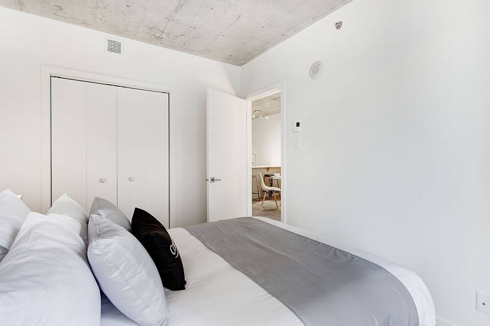Photo of Bedroom in Shaughnessy Village
