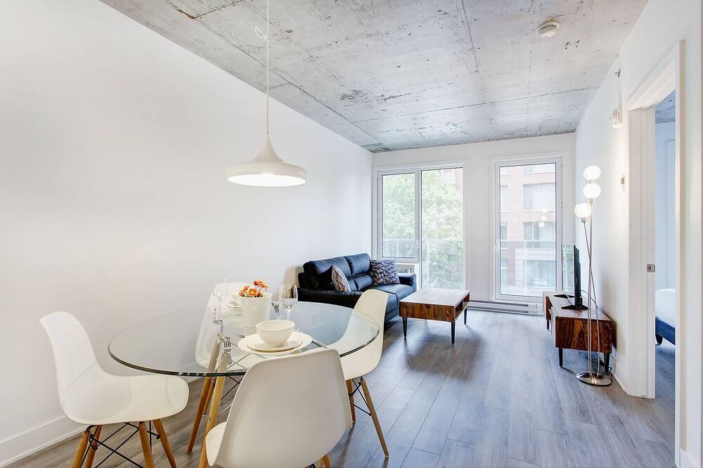 Photo of Bedroom in Shaughnessy Village