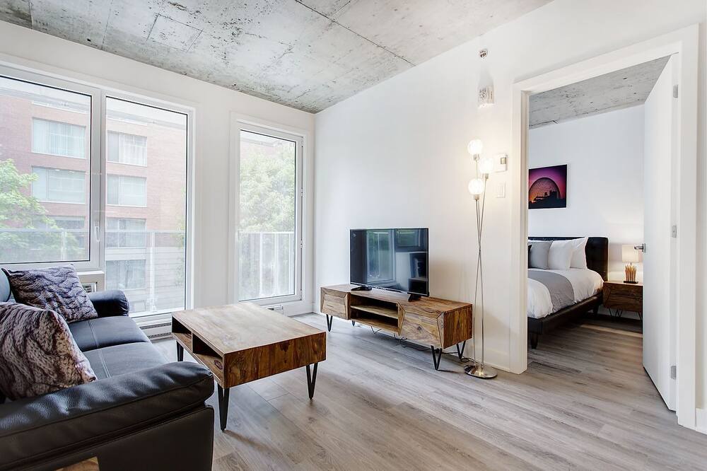Photo of Livingroom in Shaughnessy Village