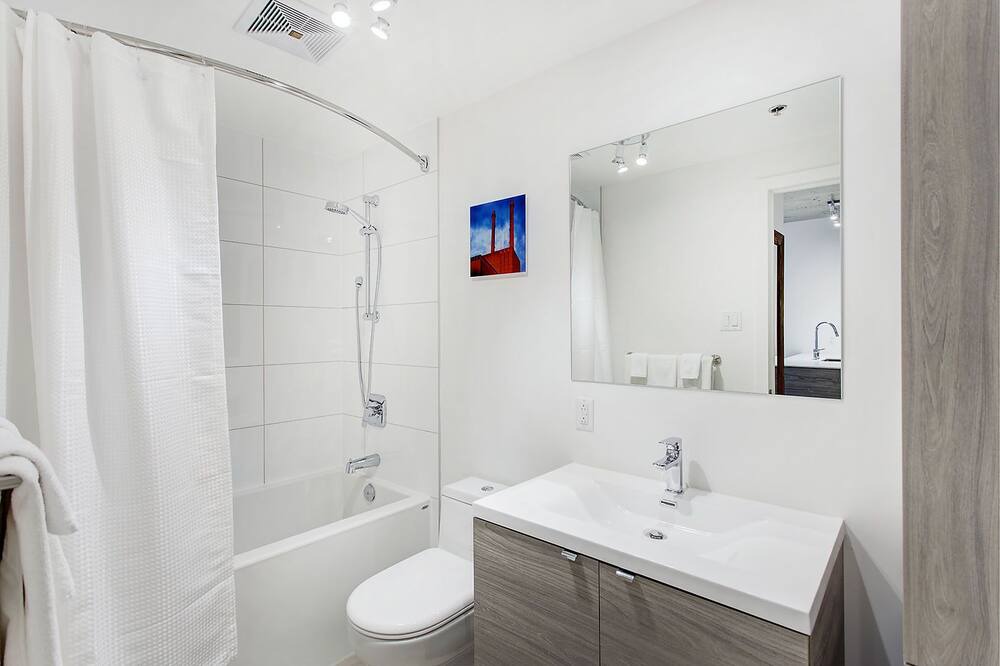 Photo of Bathroom in Shaughnessy Village