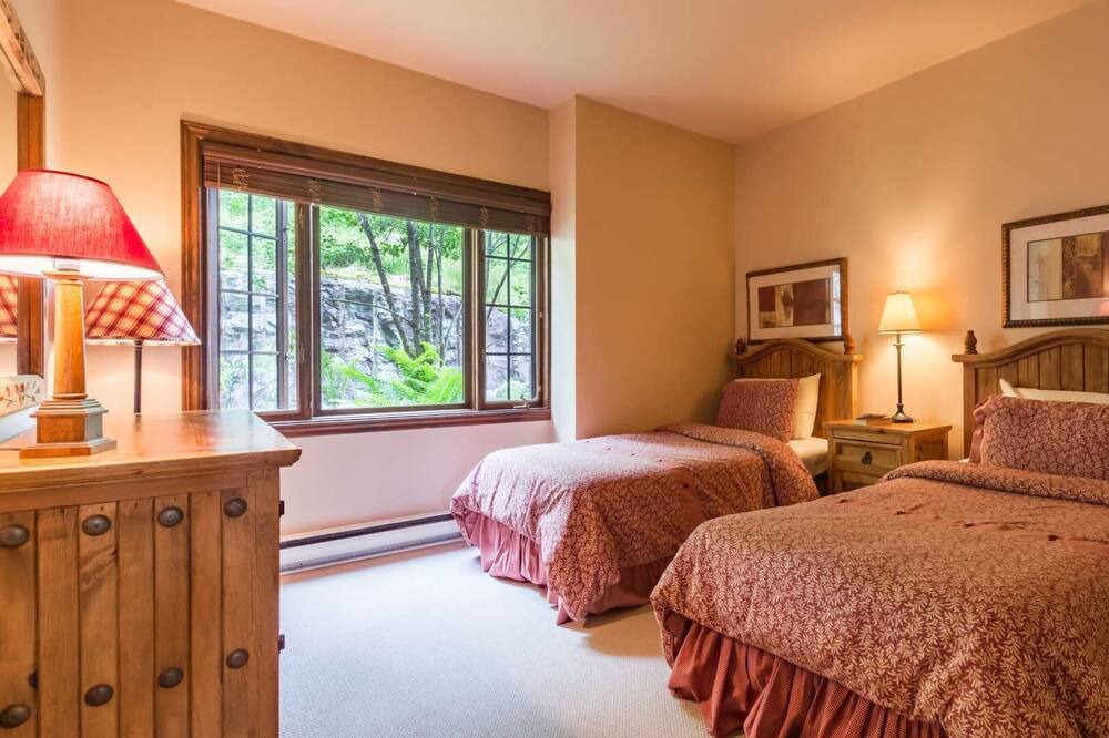 Photo of Bedroom in Mont-Tremblant