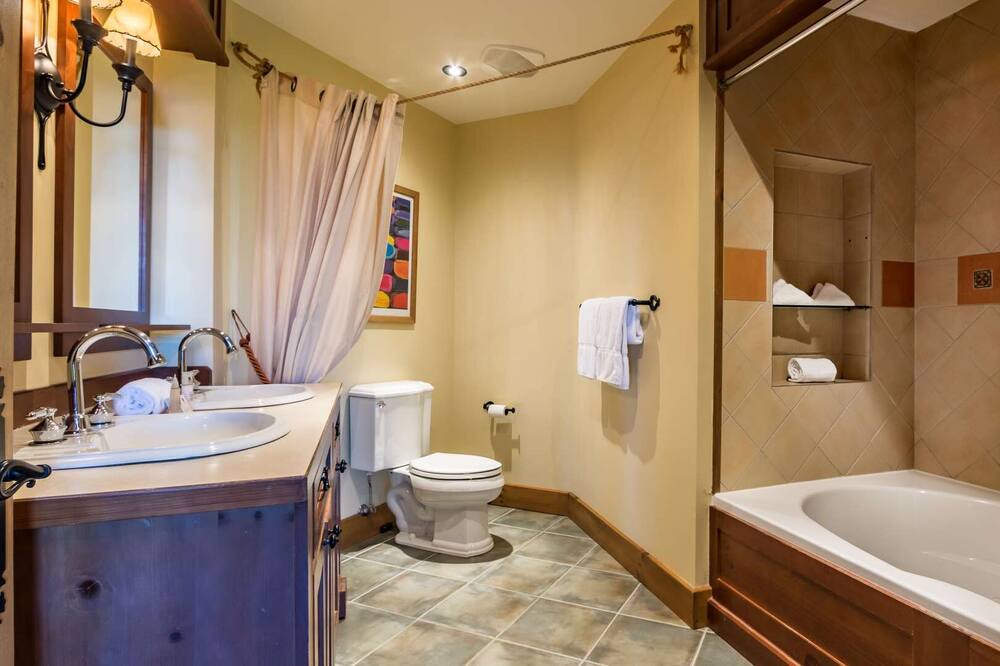 Photo of Bathroom in Mont-Tremblant