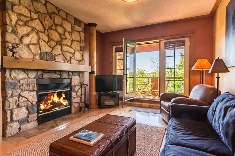 Photo of Livingroom in Mont-Tremblant