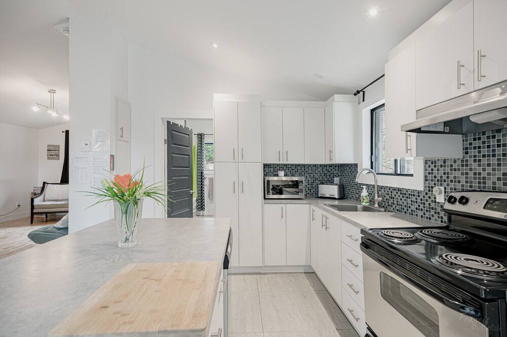 Photo of Kitchen in Saint-Sauveur