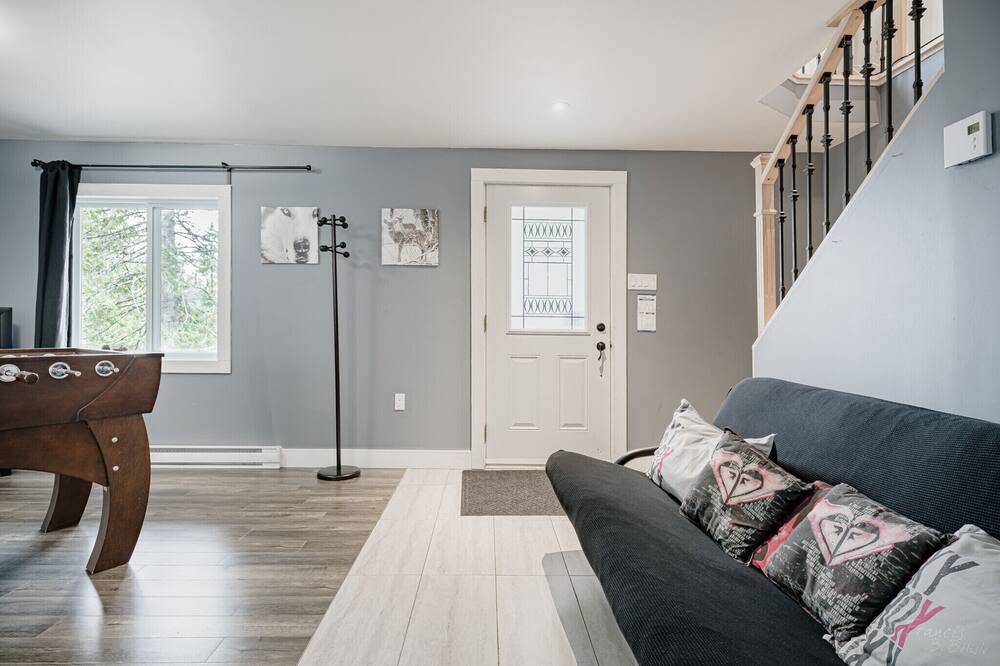 Photo of Livingroom in Saint-Sauveur