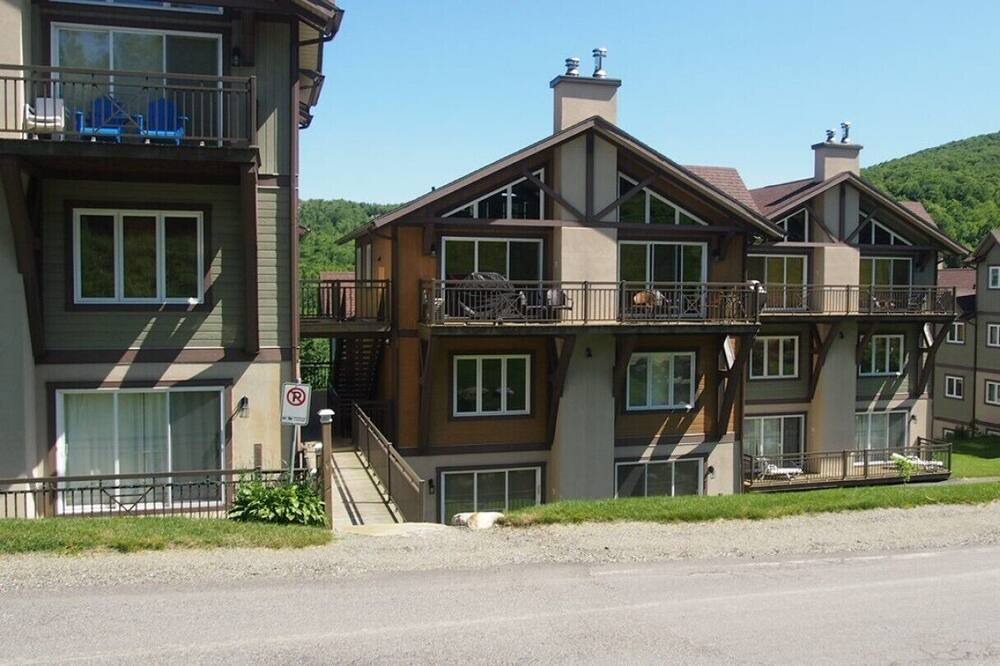 Photo of Outdoor in Sutton