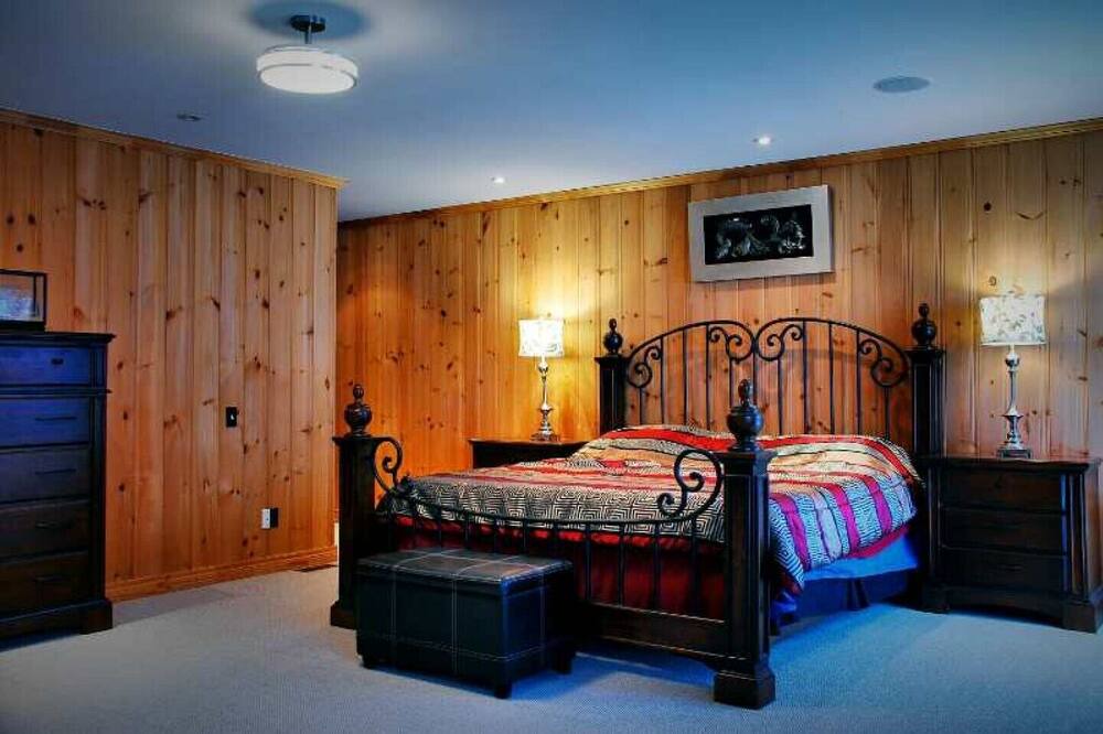 Photo of Bedroom in Lantier