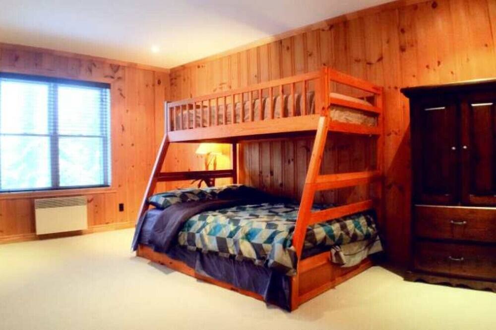 Photo of Bedroom in Lantier
