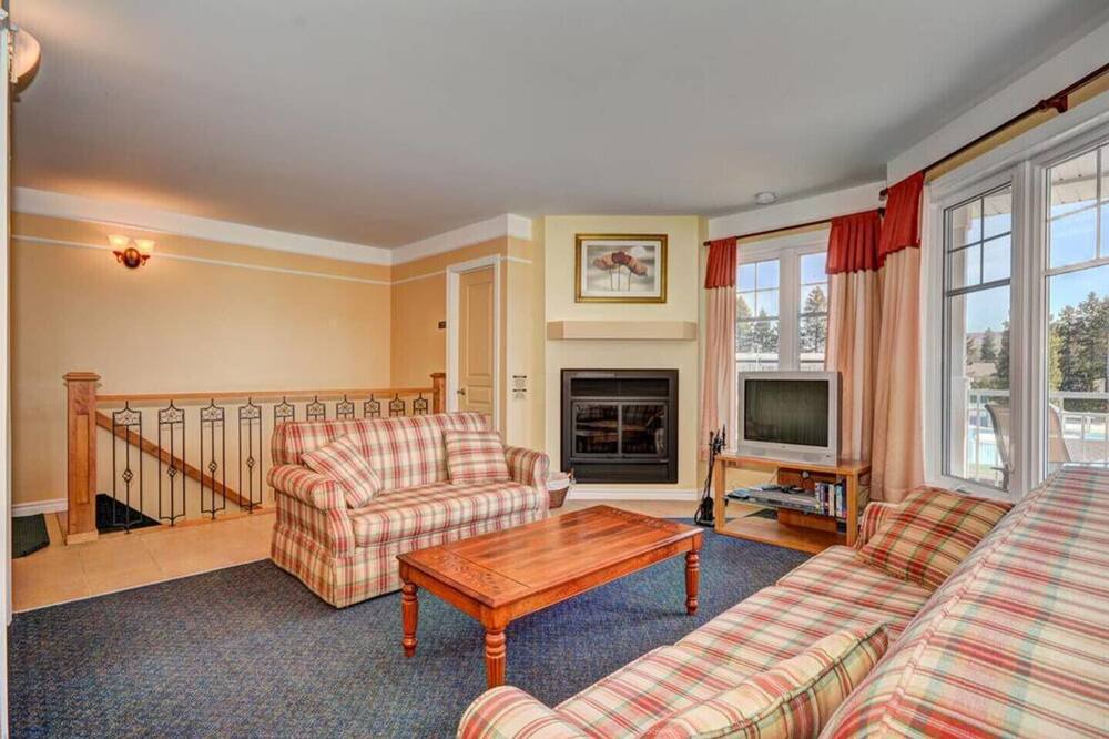 Photo of Livingroom in Saint Donat
