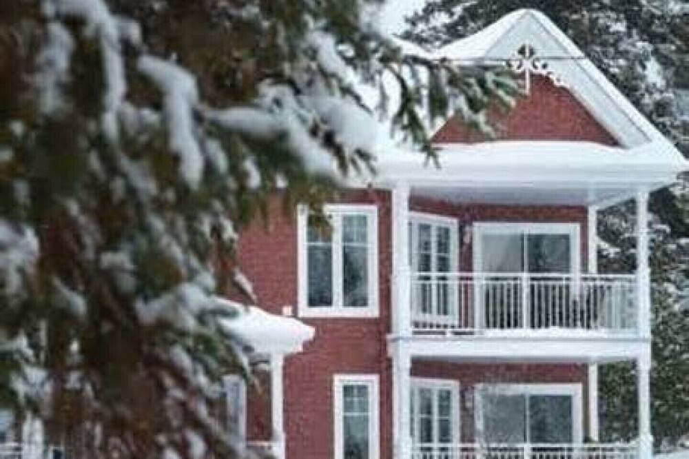 Photo of Outdoor in Saint Donat