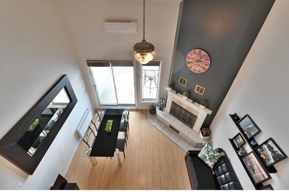 Photo of Livingroom in Magog