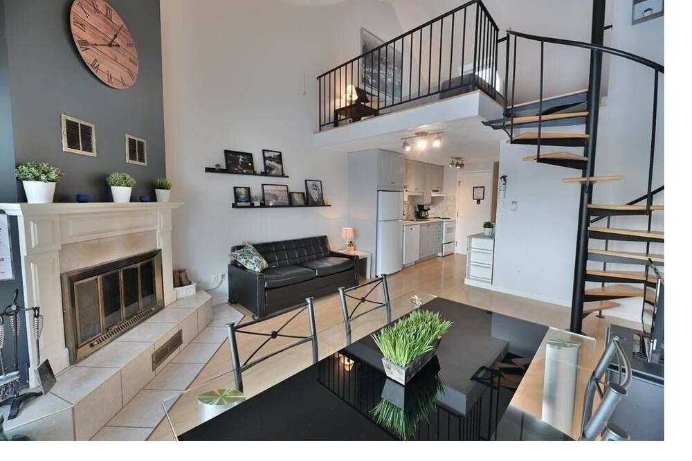 Photo of Livingroom in Magog