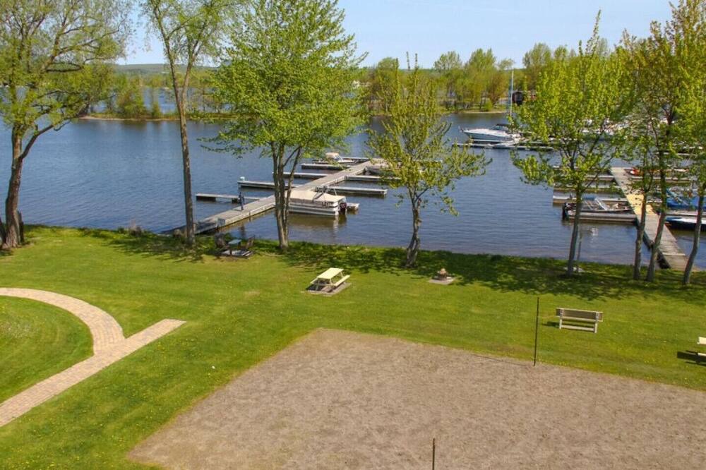 Photo of Others in Magog