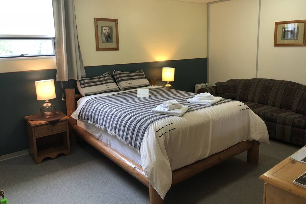 Photo of Bedroom in Stewart