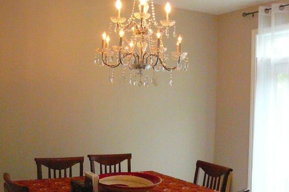 Photo of Kitchen in Saint-Sauveur