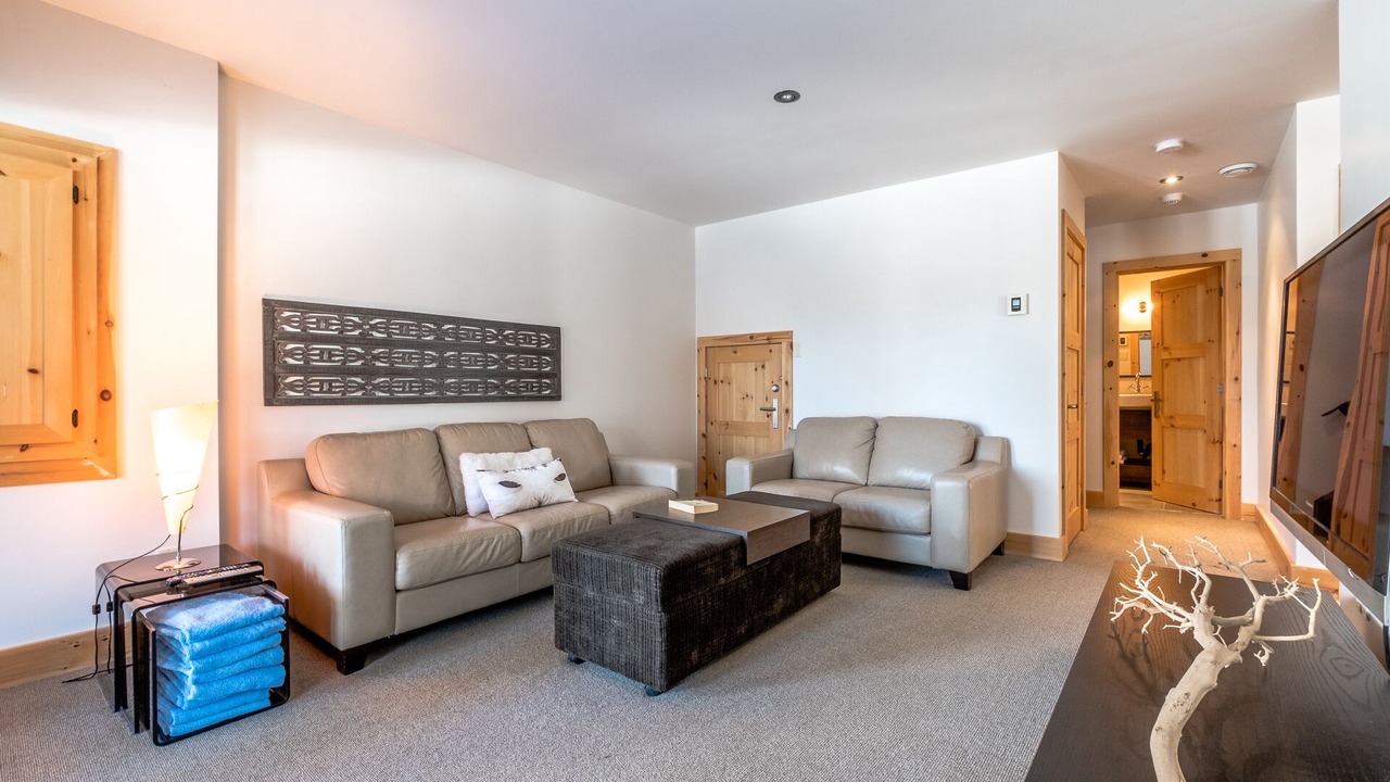 Photo of Livingroom in Lac Superieur Village
