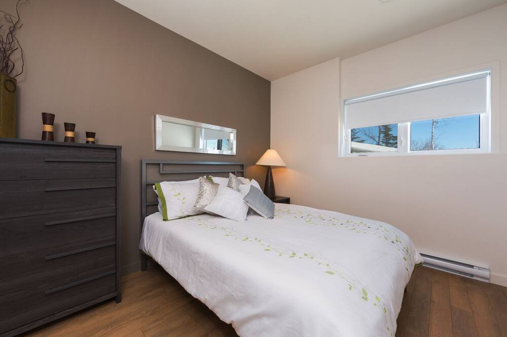 Photo of Bedroom in Saint-Joseph-de-la-Rive