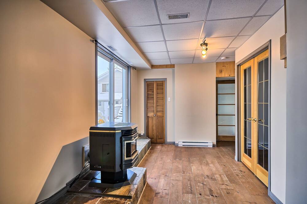 Photo of Bedroom in Val Morin