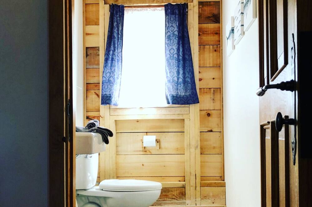 Photo of Bathroom in Val David