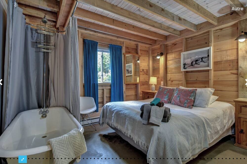 Photo of Bedroom in Val David
