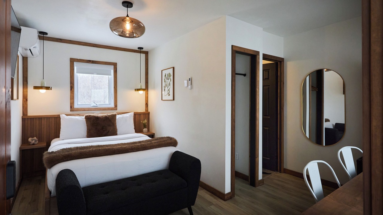 Photo of Bedroom in Baie-St-Paul