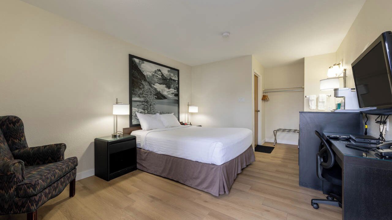 Photo of Bedroom in Golden