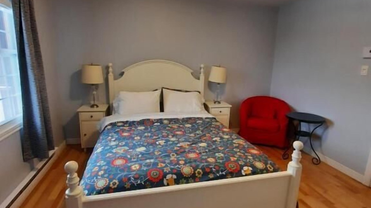Photo of Bedroom in Sutton
