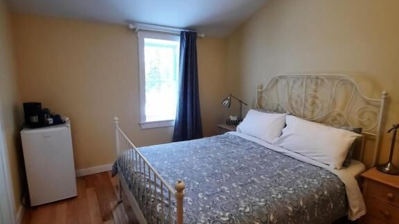 Photo of Bedroom in Sutton